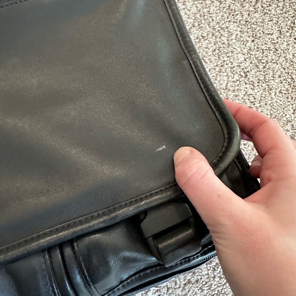 Tumi black leather briefcase - Picture 8 of 9